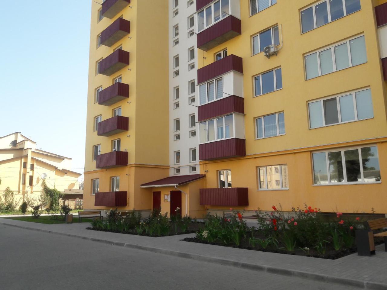 Apartments Koryatovichi Street Kamianets-Podilskyi Εξωτερικό φωτογραφία